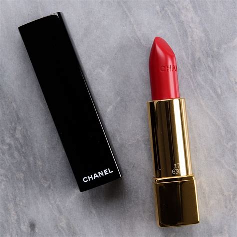 chanel lipstick emblematique